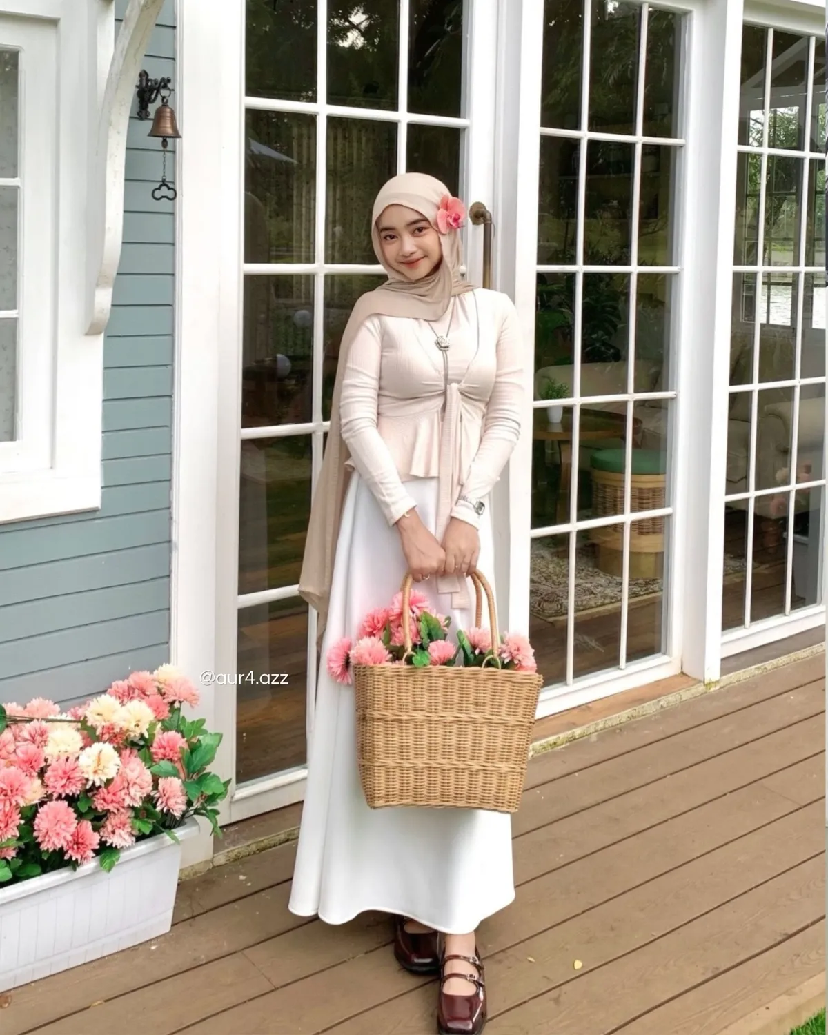 Inspirasi outfit main ke taman