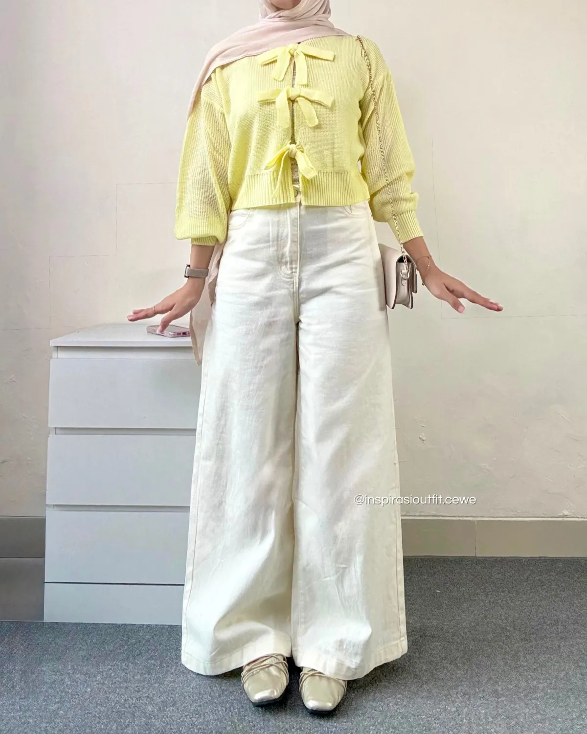Inspirasi outfit ngemall simple